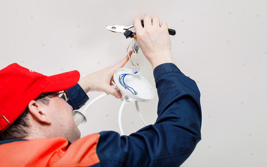 électricien artisan Les Bréviaires
