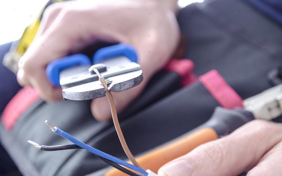 électricien artisan Les Bréviaires